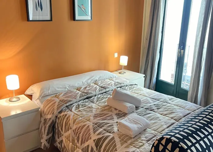 En Plaza Mayor De Segovia