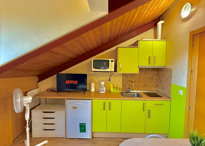 En Plaza Mayor De Apartamento Segovia